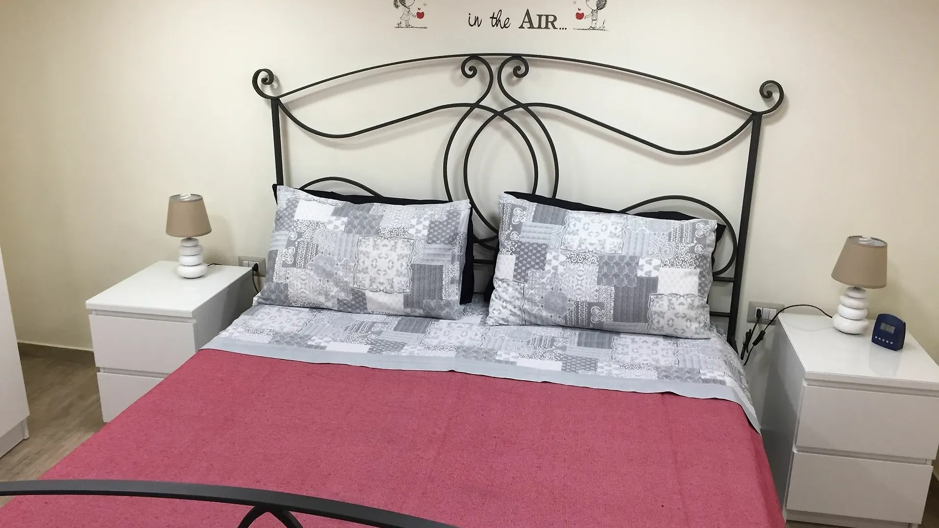 Nana House Apartment Naples Italy